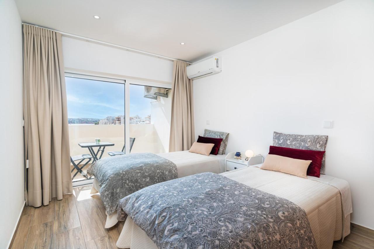 1007 Clube Rocha Lic Nr 55298 Al Apartment